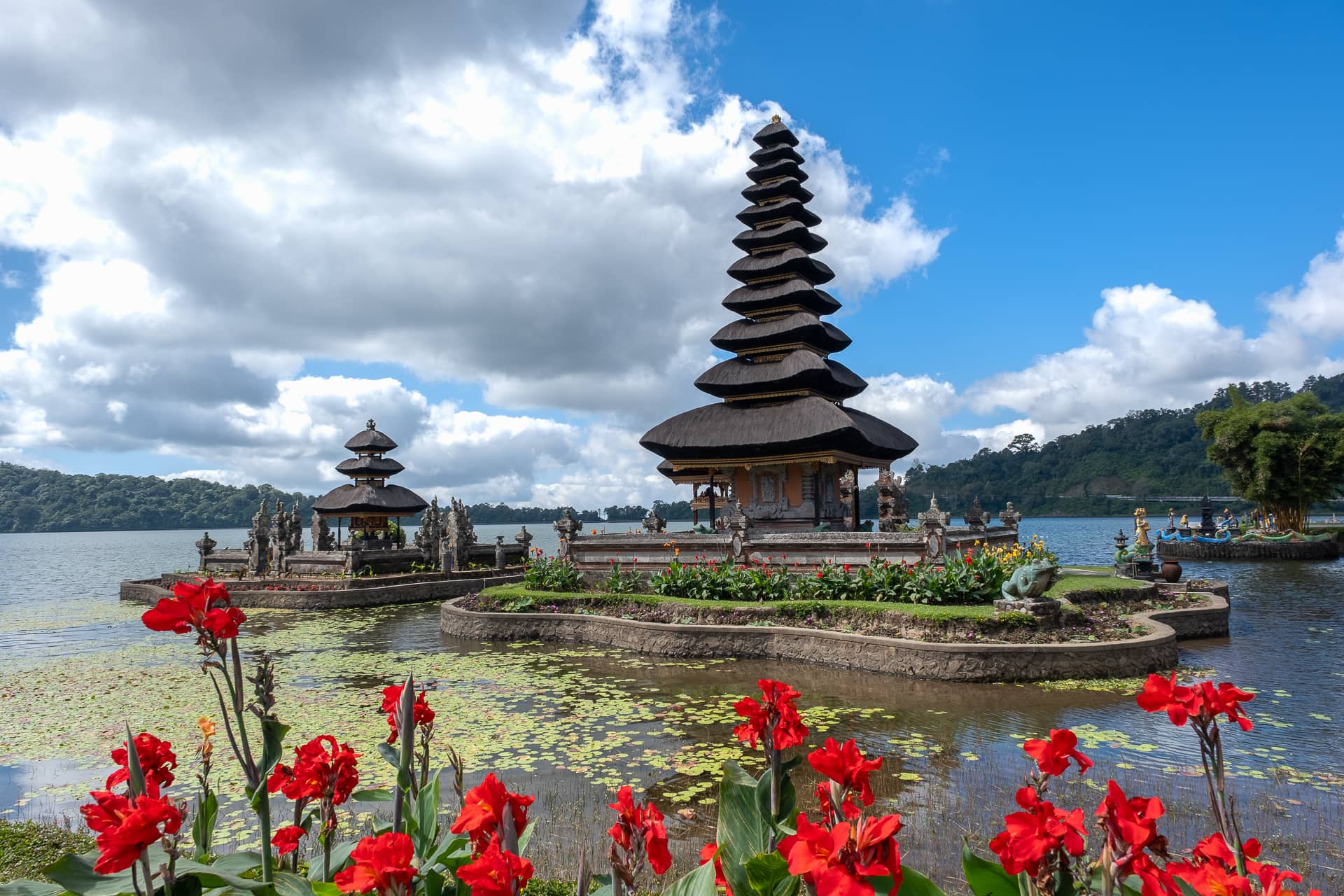 Ulun Danu Bratan Temple